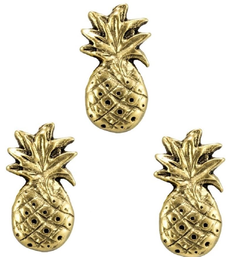 ** FREE SHIPPING and Usually Ships the Same Day*** 3pc Set PINEAPPLE Refridgerator Magnet