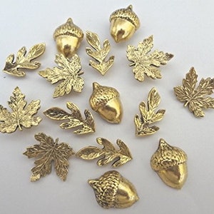Leaf Push Pins, Fall Thumbtacks, Acorn Push Pins, Maple Leaf Push Pins, Gold Push Pins, Gold Desk Decor, Metal Push Pins,15pcs, Antique Gold