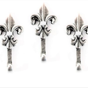 Fleur De Lis Wall Hooks Set of 3, Mini French Decor Hooks, Elegant Key Hooks, Jewelry & Picture Hangers, Parisian Home Accent
