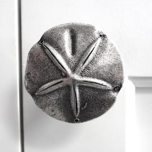 Sand Dollar Cabinet Knob: Antique Silver Coastal Drawer Pull