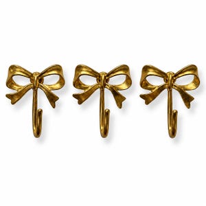 Bow Push Pin Hooks, Small Metal Wall Hooks with Push Pins for Keys, Jewelry, Pictures, Mini Hooks for Bulletin Boards, Set of 3
