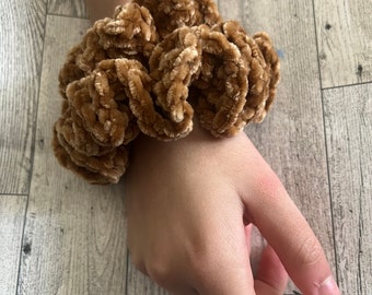 Scrunchie/hair tie/brown velvet scrunchie set