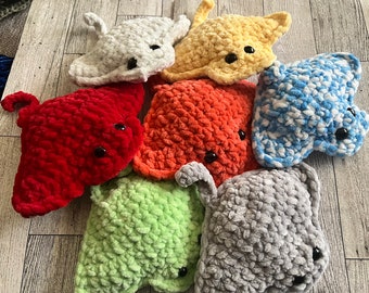 Stingray plushy Amigurumi