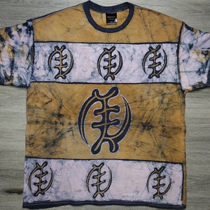 Handmade t-shirt, African cowrie, best100% heavy t-shirt for all season