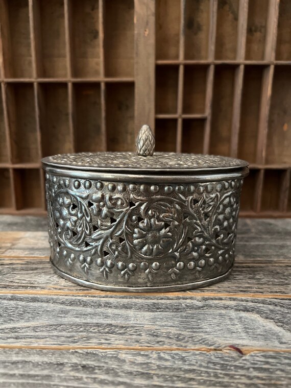 EP Brass Vintage Tea/potpourri Canister With Lidfloral Etsy