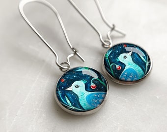 Blue Bird long earrings for animal lovers, botanical earrings perfect for casual look, floral accessory, gift for Mother's Day