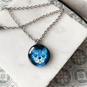 Blue Cat necklace perfect for elegant date, cute medallion with kitty, perfect gift for animal lovers, necklace for cat admirer image 8