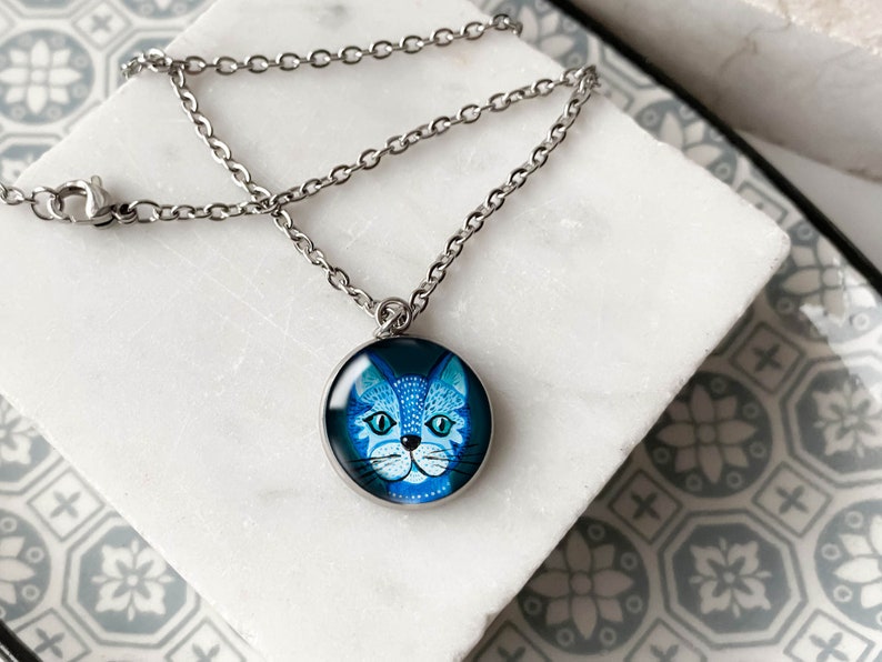 Blue Cat necklace perfect for elegant date, cute medallion with kitty, perfect gift for animal lovers, necklace for cat admirer image 8