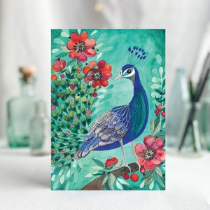 Biglietto d'auguri pavone con illustrazione colorata, cartolina A6 con uccelli e motivi floreali, stampa artistica, per la festa della mamma