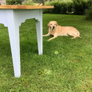 Country cottage painted table image 3