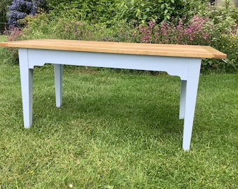 Country cottage painted table