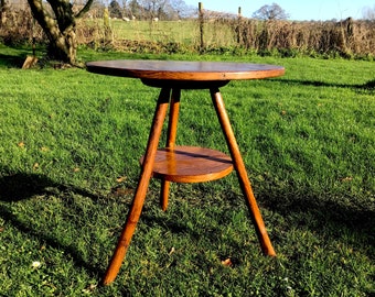 Elm tavern cricket table