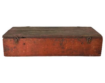 Farmhouse Red Dovetail Trunk Box