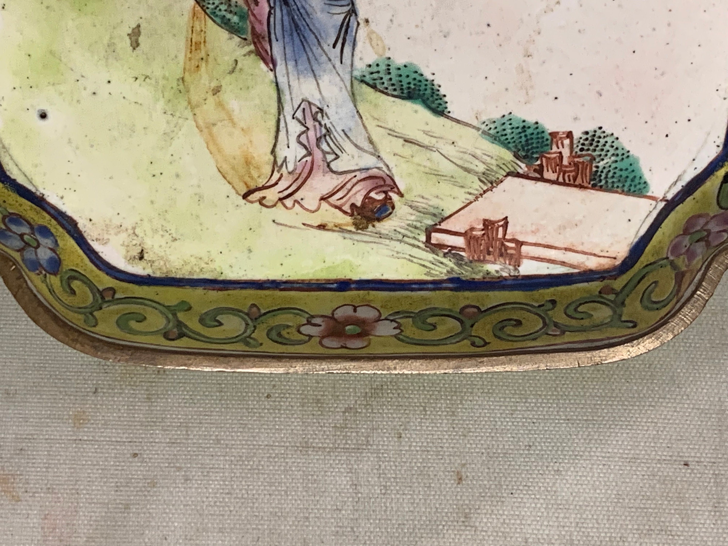 中国のCanton Enamel（広東エナメル）七宝焼の皿と、コップ 中国のCanton Enamel（広東エナメル）七宝焼の皿と、コップ 2025