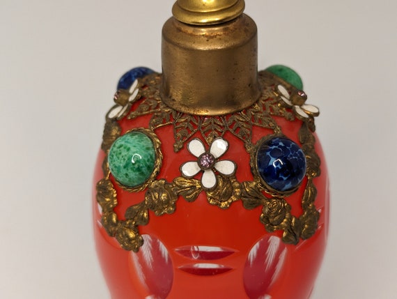Czech Red Cut to Clear Jeweled Atomizer: Ormolu Filigree Floral Design View 5