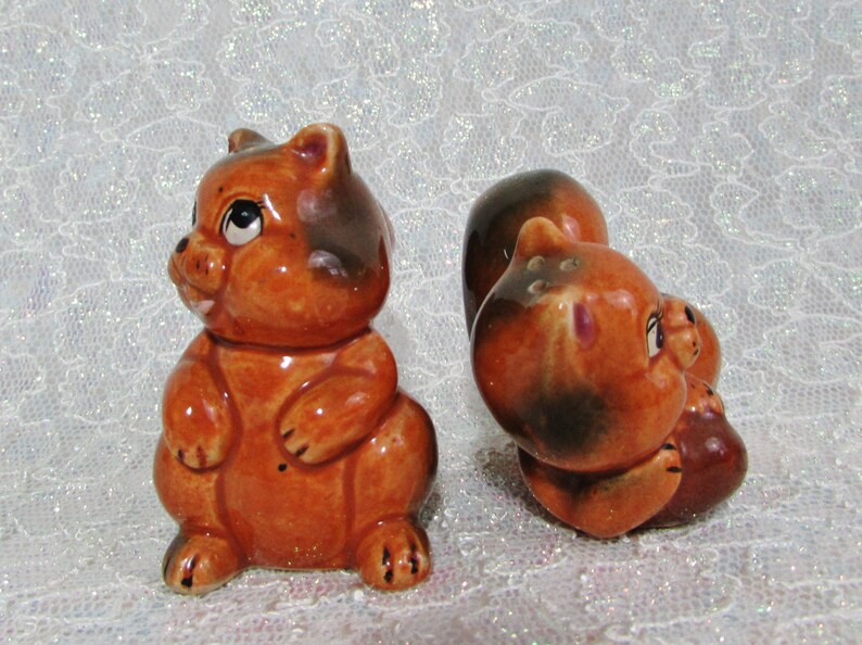 Squirrel Salt and Pepper Shakers Vintage Squirrels w/ Acorn Etsy