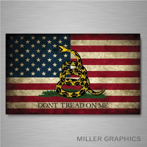 Gadsden American Flag /"Don/'t Tread On Me/" Rear Window Decal Graphic Truck SUV