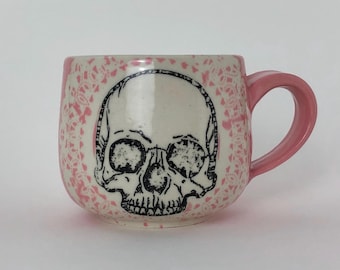 Pink skull and lace mug