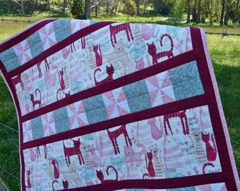 Cats on the Prowl baby quilt pattern (PDF download) by Leslie Edwards @ Quilting Fabrications