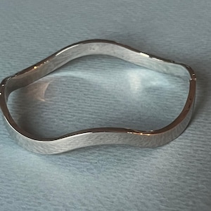 Mexican Silver Wavy Bangle - Etsy