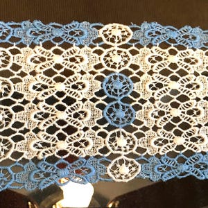 Vintage Linens Hand/Machine Crochet Blue & Cream Table Runner- 5 1/2” x 15”