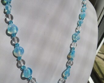 Collier Vintage En Perles De Résine Borealis à Facettes - Longueur Mi-longue, Occasion, Multicolore