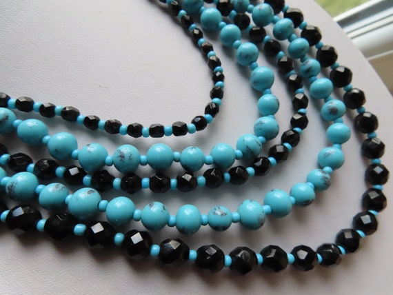 Vintage 1950's  5 strand Blue & Black Glass bead … - image 2