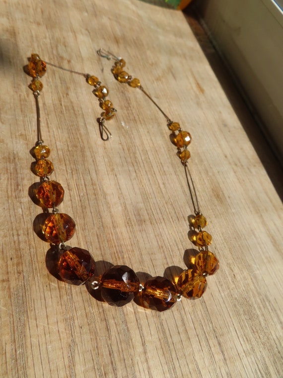 1930/40's Golden Yellow Glass Bead Necklace - image 4