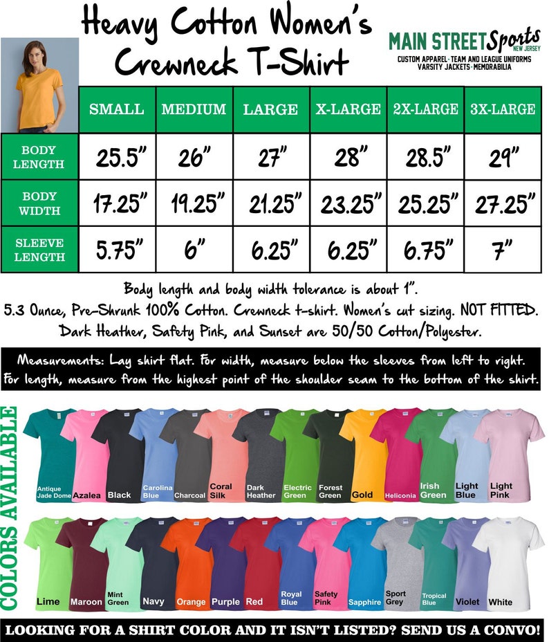 Op de afbeelding: Een maattabel voor een zwaar katoenen T-shirt met ronde hals. De tabel toont de lichaamslengte, de lichaamsbreedte en de mouwlengte in inches voor maten small tot 3X-large. De tabel bevat ook informatie over het gewicht van de stof, het materiaal en de pasvorm. De tekst "Op zoek naar een shirtkleur die niet is vermeld? Stuur ons een bericht!" staat onderaan de tabel.