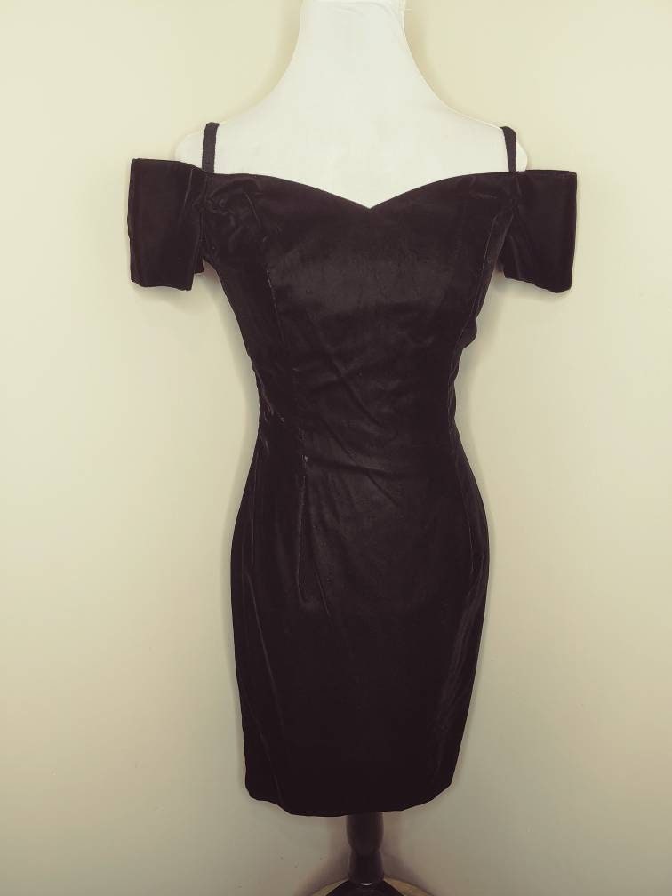 Black Velvet Dress, 80s Bombshell Sweetheart Strapless Pin up