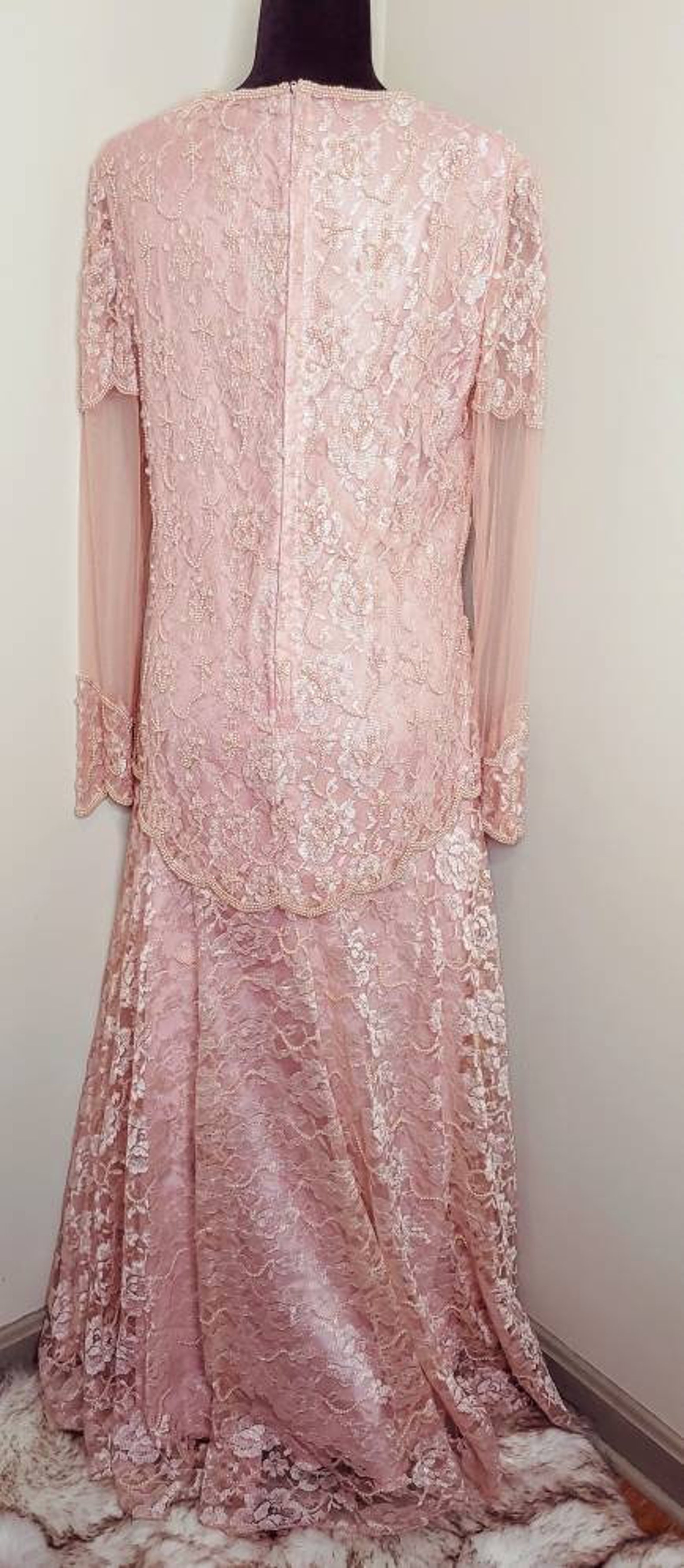 Vintage 1980s Pink Lace Beaded Gown - Etsy