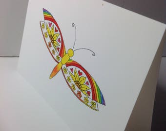 Carte arc-en-ciel libellule jaune, format A6.