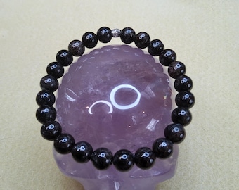 Nuummite stretch bracelet  8mm