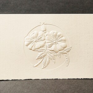 8 cartes roses sauvages. Cadeau pour la fête des mères. Cartes florales Carte fleurs Lot de 8 cartes vierges à l'intérieur.