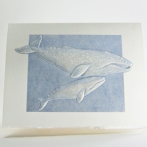 Carte baleines grises. Carte pour maman et bébé.Carte typographique baleine.Ensemble de 6 cartes ou une carte. Blanc à l'intérieur.