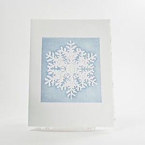 Carte de flocon de neige Rainier. Carte de Noël typographie. Paquet de 6 cartes ou carte unique. Vierge ou voeux de fin d'année à l'intérieur.