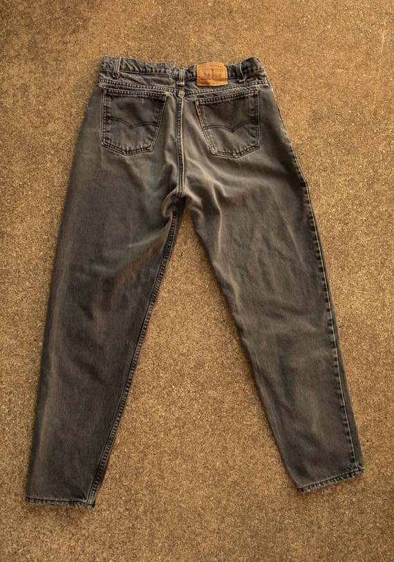 Size 35 Levis 550 Jeans - Distressed Black Vintag… - image 8