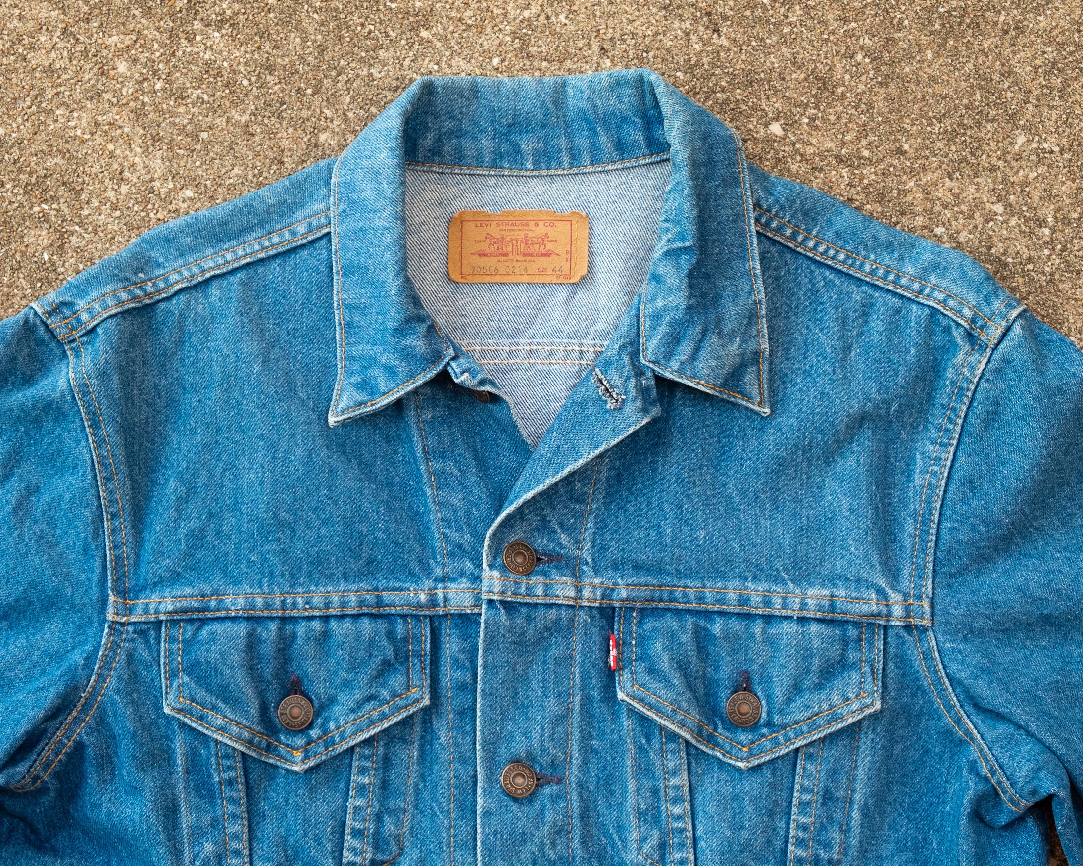 Levi's Jean Jacket 44 - Vintage Levi's Jean Jacket M/L Levi's Jean Jacket 44 - Vintage Levi's Jean Jacket M/L