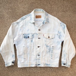 Jean Jacket M - Vintage Levi&#39;s Jean Jacket Medium - Bleached Jean Jacket - Light Wash Jean Jacket - Made in USA - 80s Jean Jacket- Roomy 90s