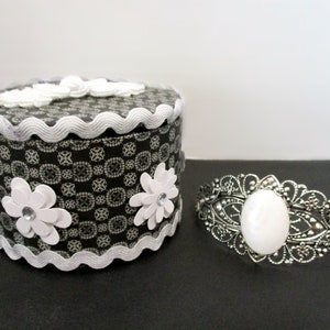 Handmade Floral Jewelry Box: Black and White Keepsake Trinket Box