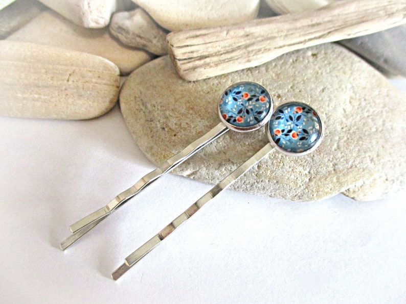 1 Pair Floral Bobby Pins Set Tiny Flowers on Blue Background Hair Clips Hair Pins Hair Accessories Hair Jewelry Wife Daughter Girlfriend image 6