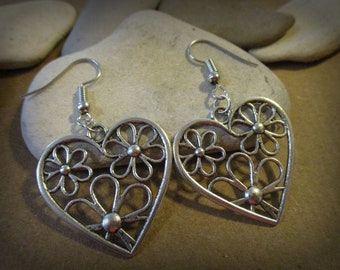 Silver Heart Earrings | 925 Sterling Silver Lever Back Earrings | Valentines Day | Bridal Jewelry | Love Earrings | Filigree Heart Earrings