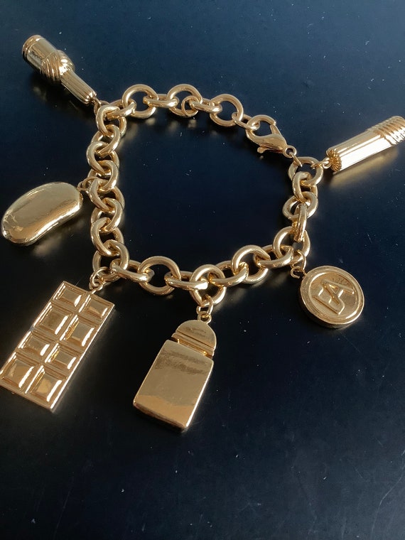 Elizabeth Arden Red Door Special Edition Gold Plated Charm Bracelet