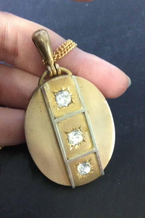 Victorian  locket ,large with stones - image 2