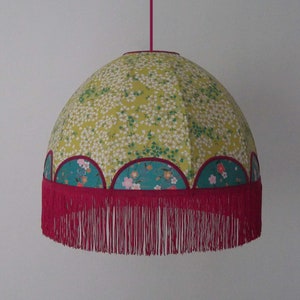 Dome-shaped suspension in Japanese paper with fringe Paula. image 2