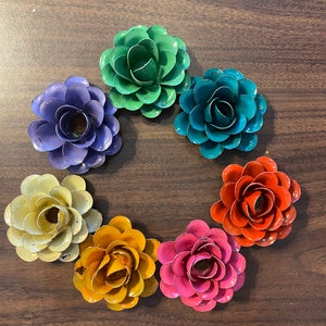 2.5&quot; Rustic metal rose no leaves (many colors available) SKU# Rose160