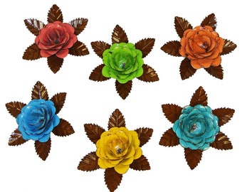 Rustic Metal Rose with Leaves - 5.5"
