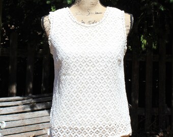 Mello Cream Button Down Frill Open Crochet Tank Top
