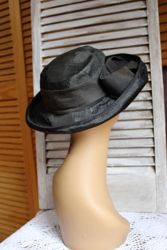 Vintage. Black/hat with bow. Cute hat. Adorable! - image 7