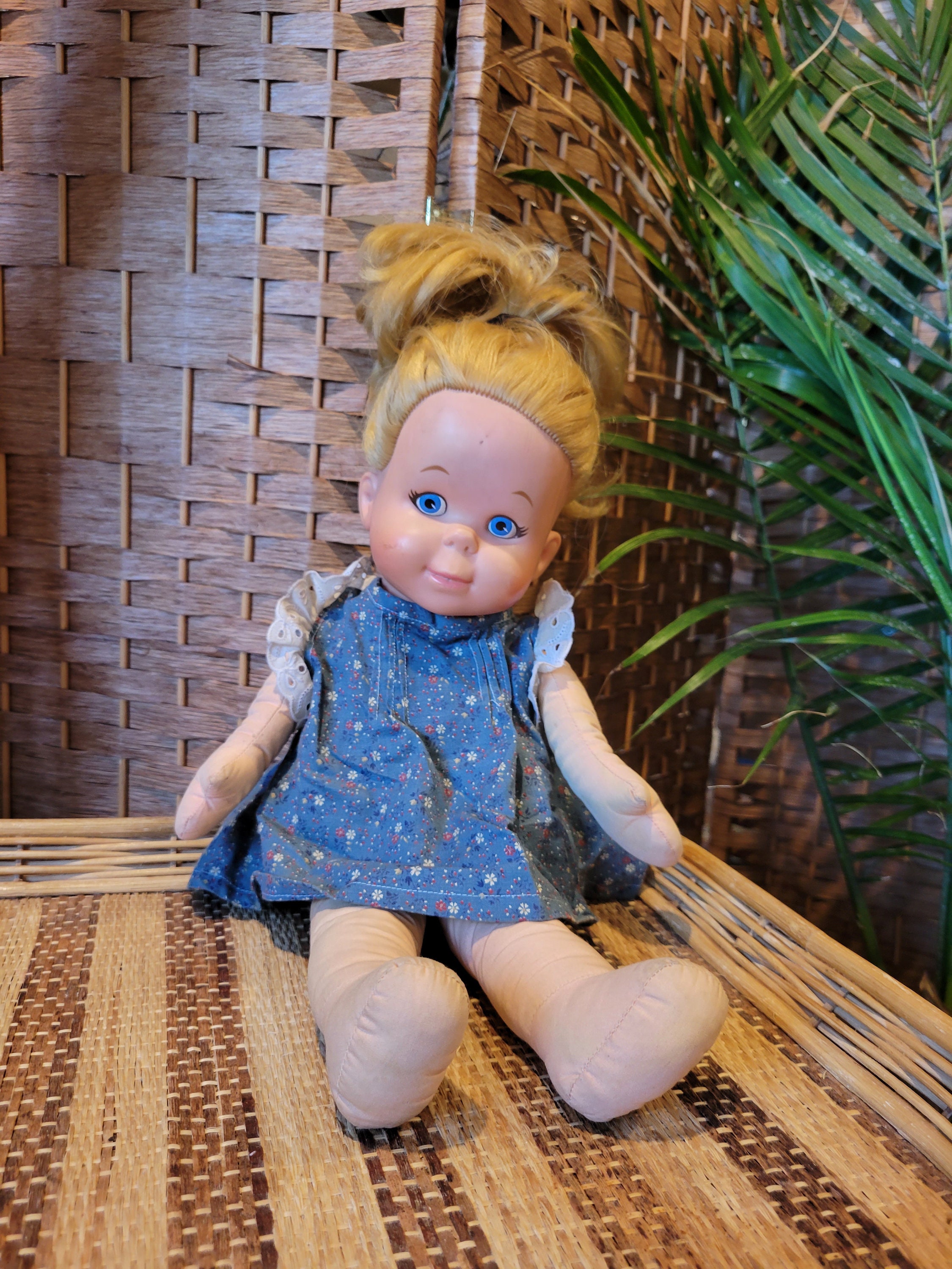 pull string talking doll